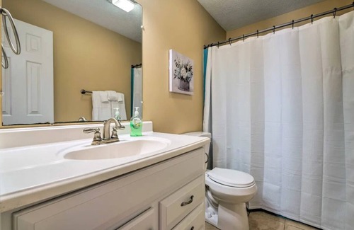 Luray House | Panorama Valley - 3B3B w/ Mtn Views in Rolling Countryside near Luray Caverns