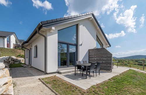Mistelgau House | Panoramabungalow HW 09B - panoramic bungalow (DH) in the holiday village at the Therme Obernsees
