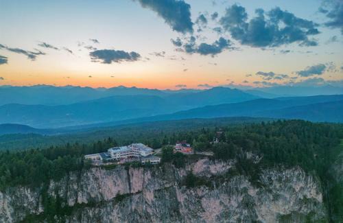 Sarnonico Hotel | PanoramaHotel Penegal