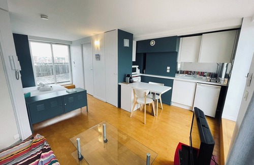 Saint-Georges Apartment | Panoramic downtown rooftop