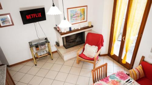 Casasco d'Intelvi Apartment | Panoramic lake view home's Giulia