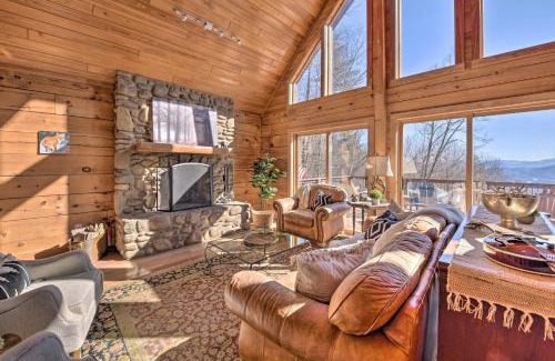 Waynesville House | Panoramic Mtn Views Luxe Smoky Mountain Cabin!