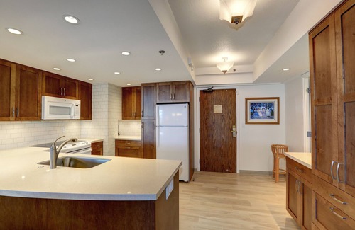 Kaanapali Condo | Panoramic sea view