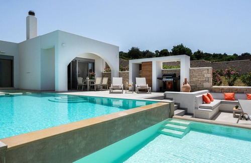 Skouloufia Villa | Panoramic Seaview villas