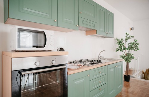 Montecalvario Apartment | Panoramic Terrace 3BR – Vista Napoli