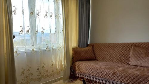 Piatra Neamt Apartment | Panoramic Tower Room