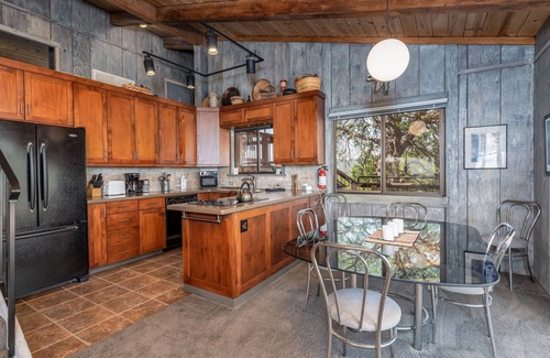 Mariposa Cabin | Panoramic view Cabin on 122 acre ranch with private pool and hot tub