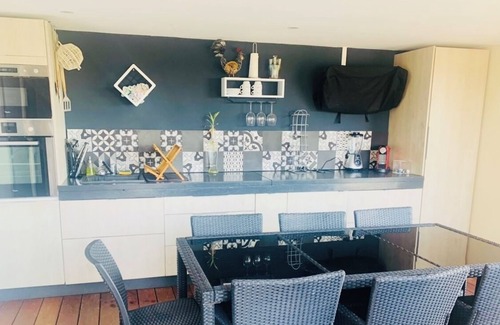 Montbazin House | Panoramic view of the village