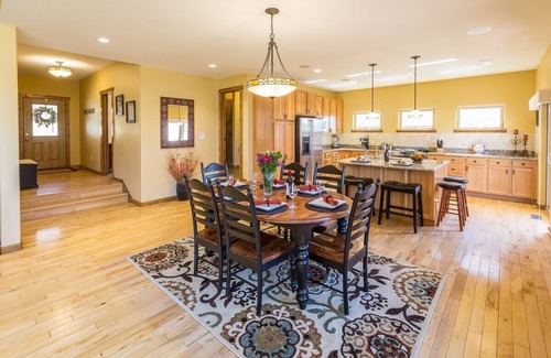 Glenwood Springs House | PANORAMIC VIEWS - Minutes from Downtown discounted