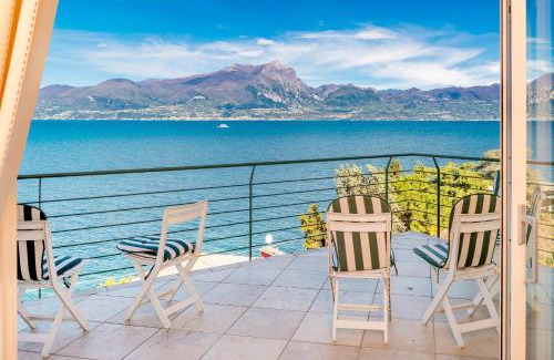 Torri del Benaco Villa | Panoramic Villa Clementina