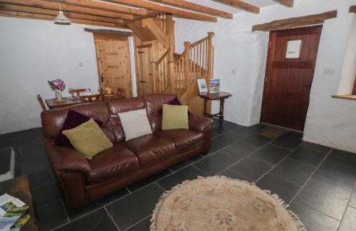 Goodwick House | Panteurig Cottage