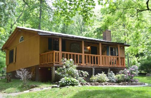Cherokee Apartment | Panther Creek Cabins