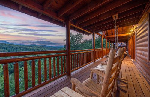 Caton House | Papa Bear's Mountain Lodge-amazing gametheater room, indoor year-round pool, great location, Wi-Fi