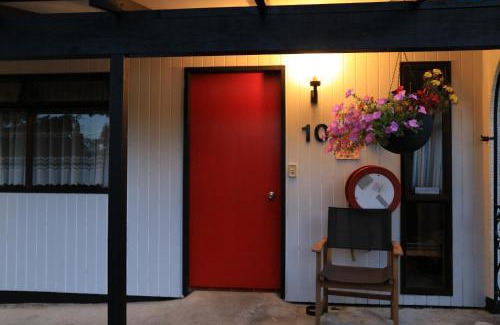 Papakura Hotel | Papakura Motor Lodge & Motel