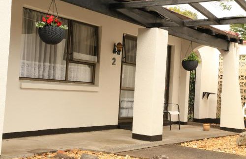 Papakura Hotel | Papakura Motor Lodge & Motel