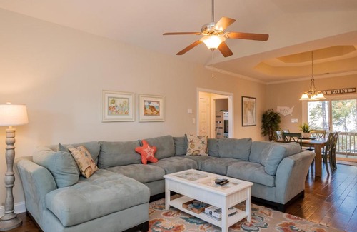 Tranquil Harbour House | Parade Rest by Oak Island Accommodations