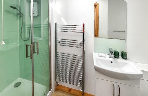 New Romney House | Parade - Uk49713