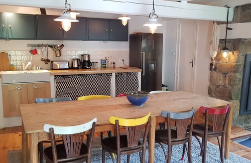 Intres House | Paradis Familial en Ardèche Avec Rivière, Jacuzzi et Sauna, au Grand Calme