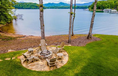 Cedar Cliff House | Paradise at Lake Chatuge