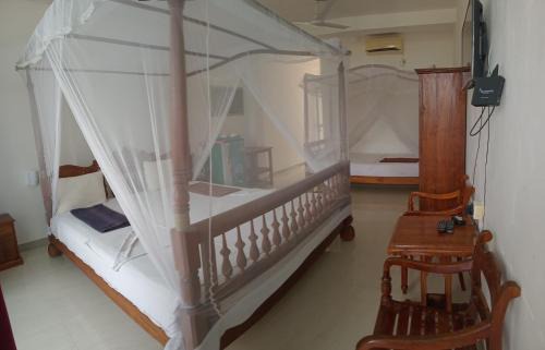 Thalaramba Resort | Paradise Beach Resort & Diving school