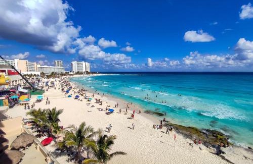 Punta Cancun Apartment | Paradise Beachfront & Nightlife Heart