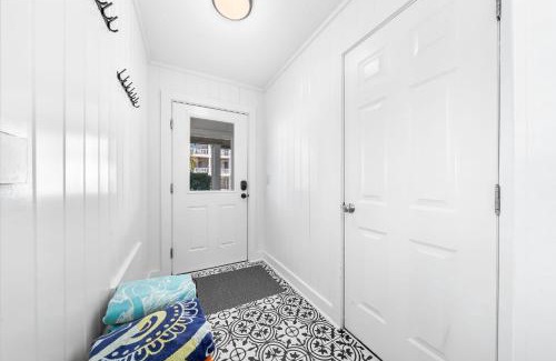 Wrightsville Beach House | Paradise by the Pier Carolina Getaway