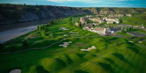 Lethbridge Villa | Paradise Canyon Golf Resort - Signature Villa 382