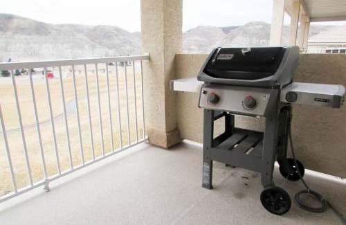 Lethbridge Villa | Paradise Canyon Golf Resort - Signature Villa 382