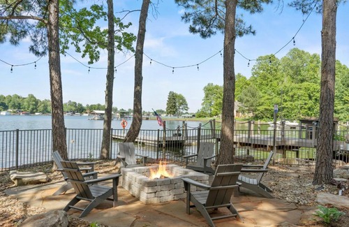 Denver House | Paradise Cove