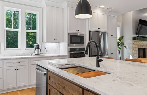 Dadeville House | Paradise Found with a PRIVATE Pool & Spa!