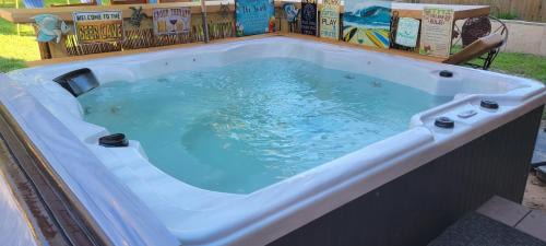 Northwest Pensacola Bed & Breakfast | Paradise Home Away From Home
