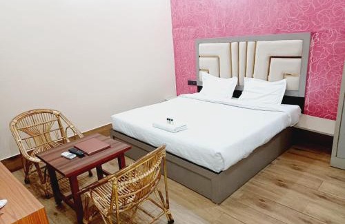 Dehradun Hotel | Paradise Home stay