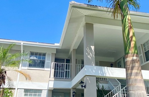 Whitney Beach Condo | Paradise in Perico Bay
