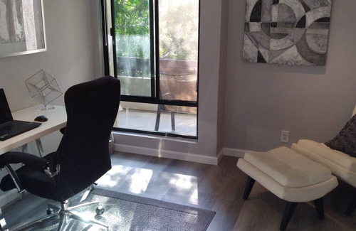 West Hollywood Condo | Paradise in the city