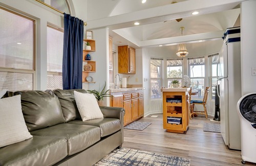 Lake Havasu City House | Paradise Island, Lakefront, free boat launch and boat/trailer parking
