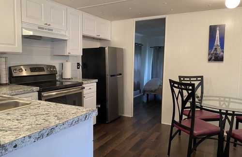 Lady Lake House | Paradise @ Lady Lake Minutes from the Villages, Ocala Forest, & Florida Springs.