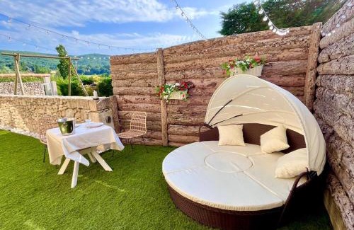 Reillanne Apartment | Paradise Love In Provence - loft en pierres - spa privatif