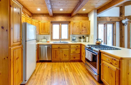 Bloomville House | Paradise on 12 Acres with A/C and Pool Nearby