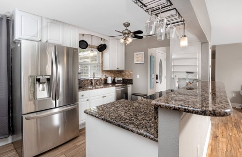 Sarasota Springs House | Paradise Palms Heated Screened Pool Family-Friendly Near Siesta Key