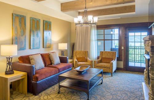 Big Cedars Hotel | Paradise Point