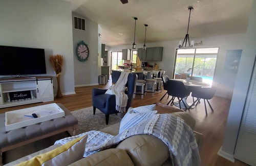 Palm Coast House | Paradise retreat heated pool home, with space for 8 - 15 min from the beach!