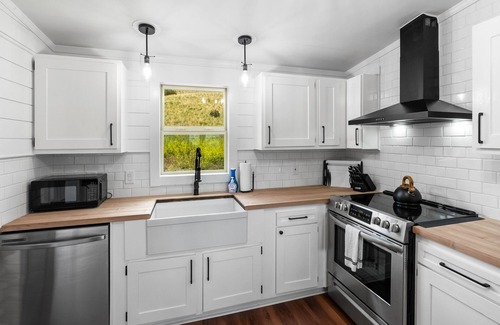 Emigrant House | Paradise Valley-Mountain Escape