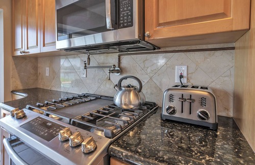 Sorrento Shores Villa | Paradise with a pool, pier and private beach area
