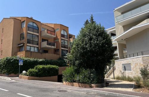 Mougins Apartment | Paradisier Apartment Mougins