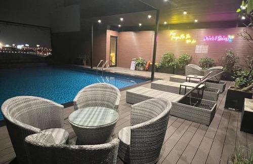 Soc Son Hotel | Paragon Noi bai Hotel & Pool