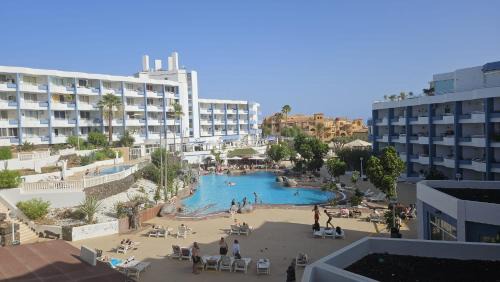 Las Galletas Apartment | Paraiso green park, lovely studio