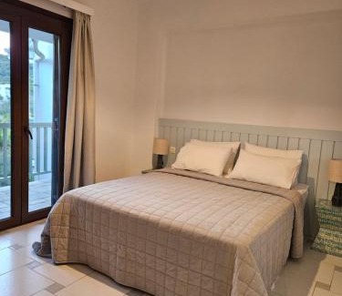 Skiathos Apartment | Paralies Resort