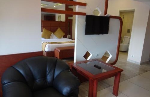 Kozhikode Hotel | Paramount Tower