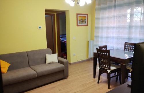 Zona XXXIII Acilia Sud Apartment | Parco Madonnetta