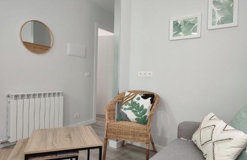 Old Town Apartment | Paredes 8